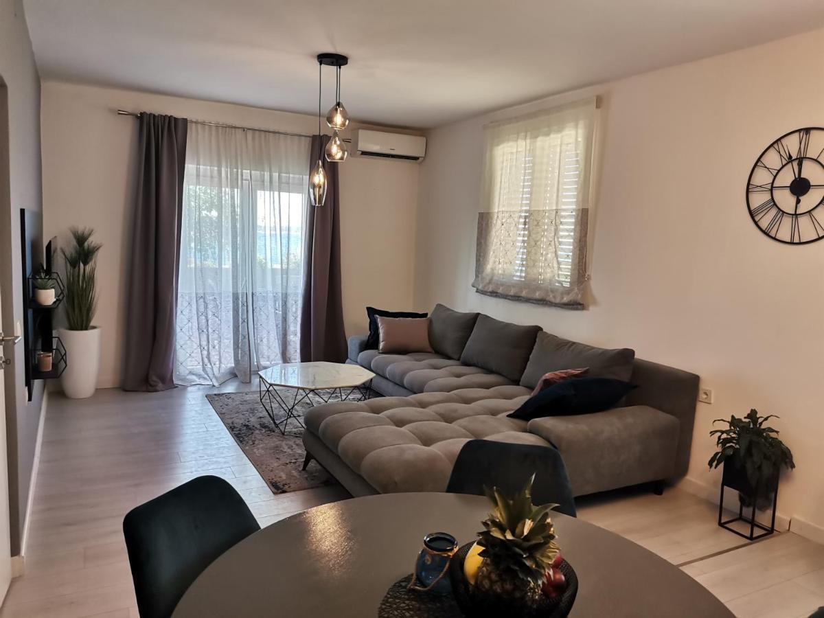 Apartmani Darko Rtina Exterior foto