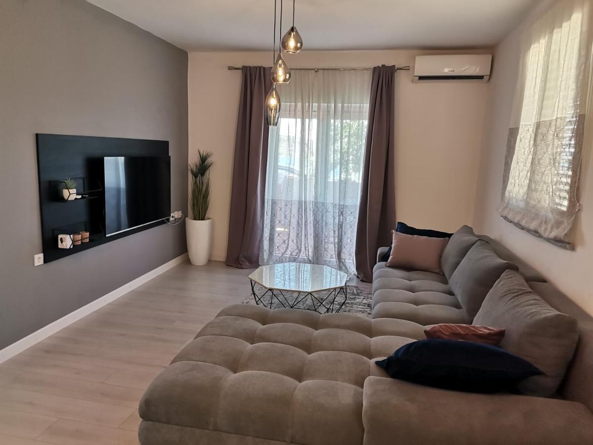 Apartmani Darko Rtina Exterior foto