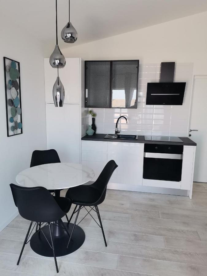 Apartmani Darko Rtina Exterior foto