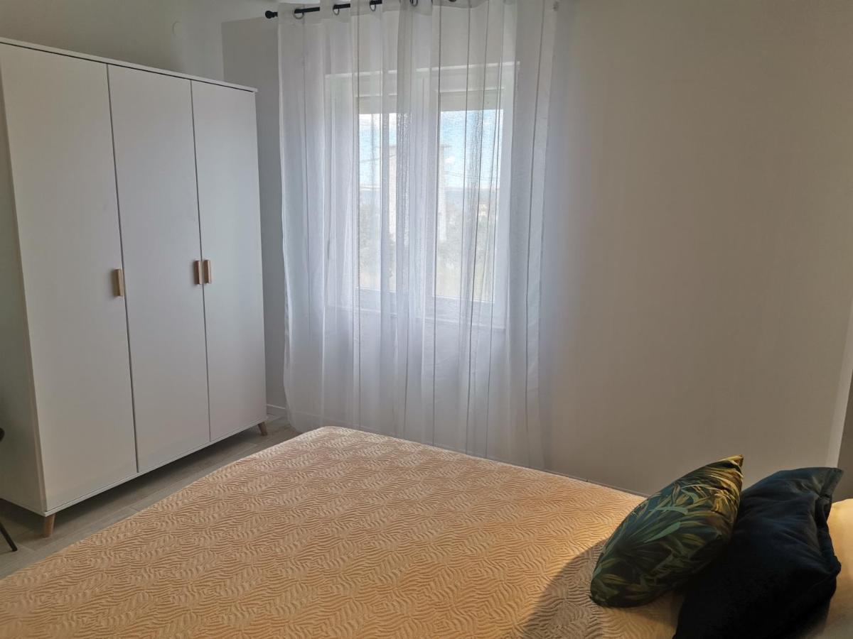 Apartmani Darko Rtina Exterior foto