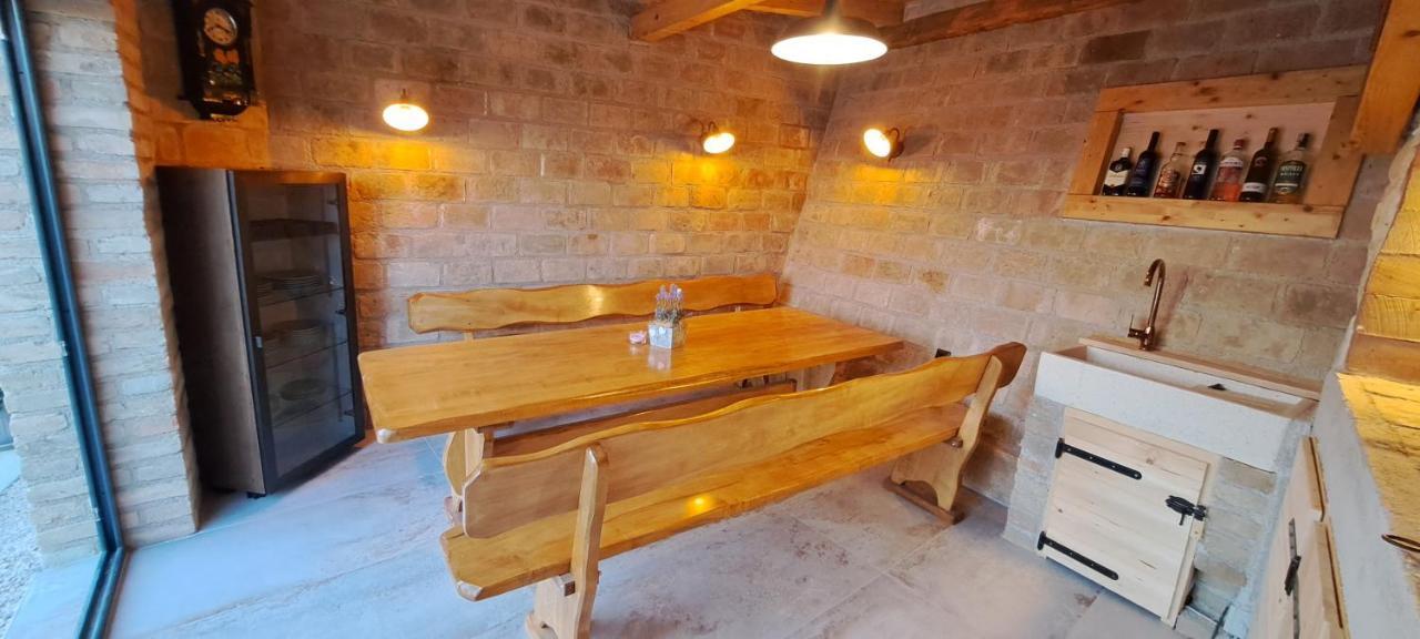 Apartmani Darko Rtina Exterior foto